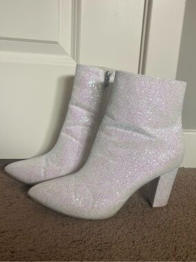 SHEIN Iridescent Light Pink Glitter Pointed Toe Ankle Boots